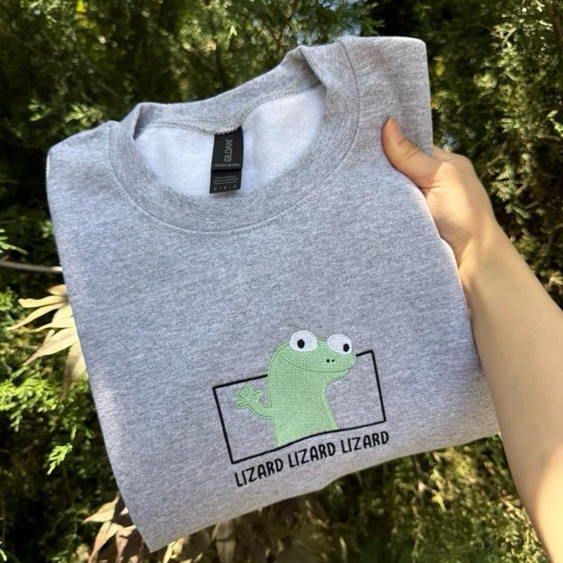 Lizard Embroidered Sweatshirt