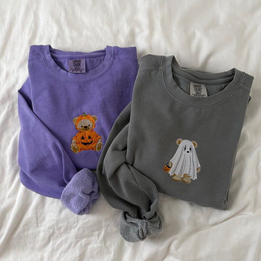 Vintage Spooky Bears Embroidered Sweatshirt (80% cotton blend)