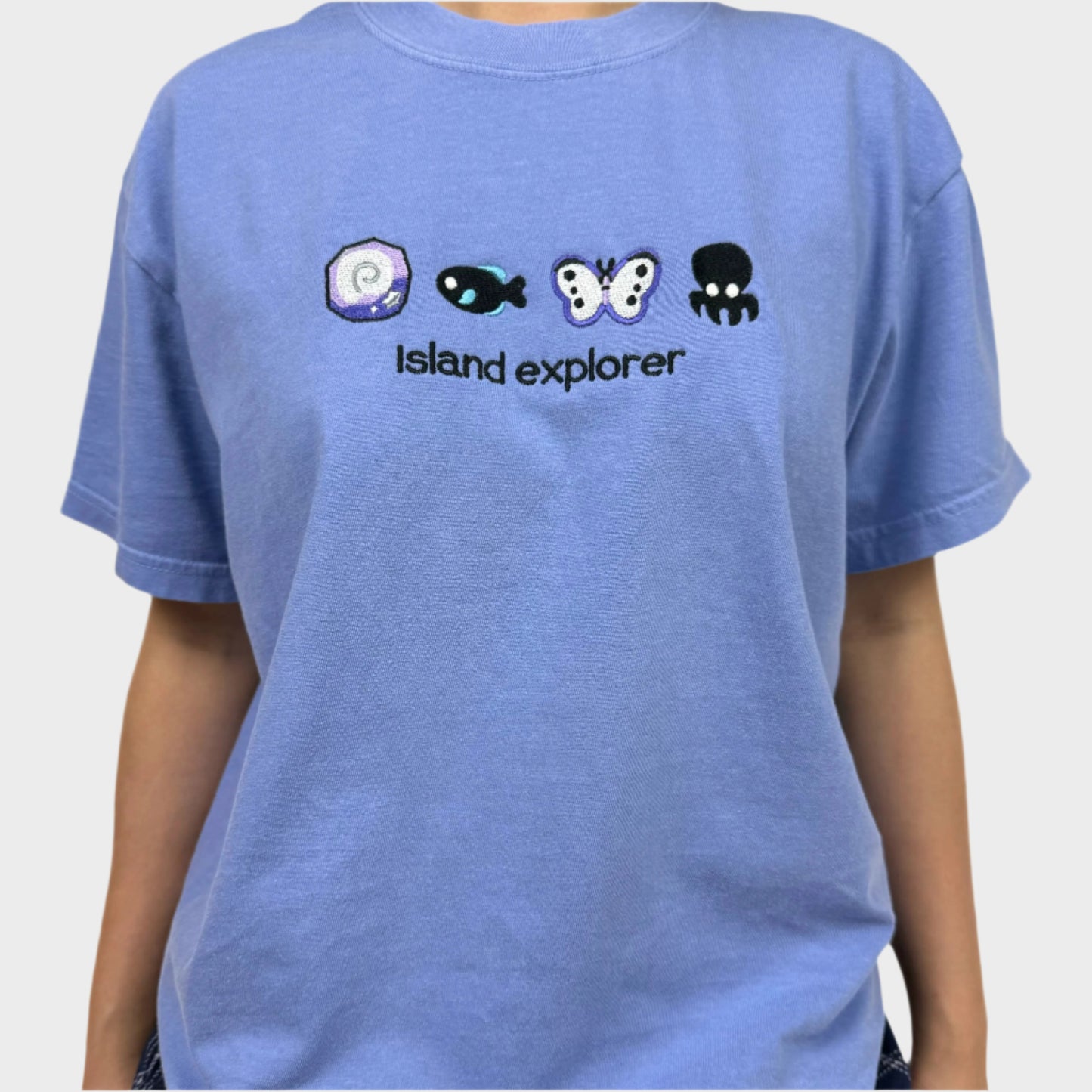 Island Explorer Embroidered T-shirt